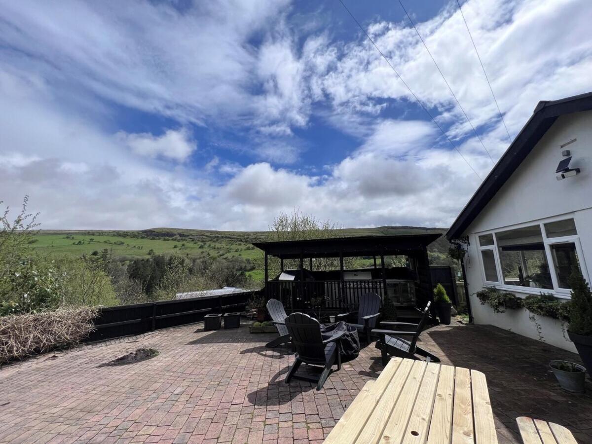 Vila 3 - Spectacular Views - Pizza Oven & Bbq Pont Sticill Exteriér fotografie